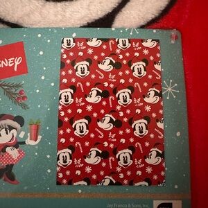 Mickey Mouse Christmas blanket